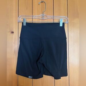 SET Active Black Women's Shorts